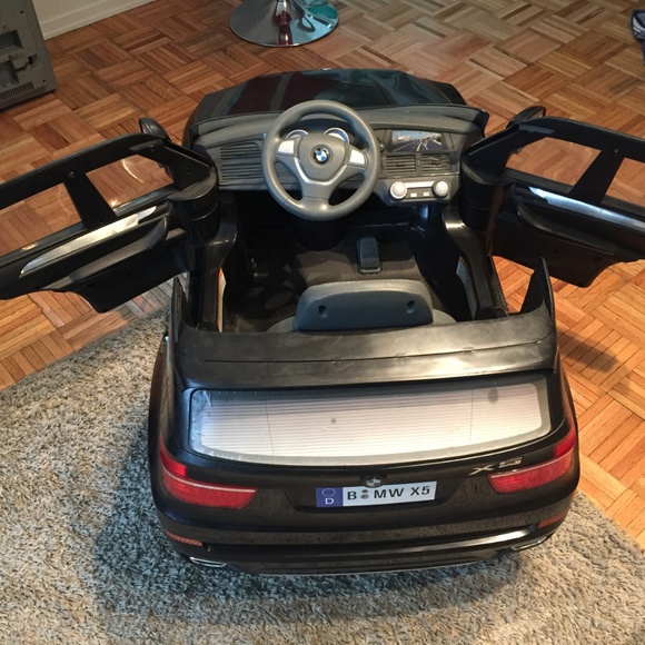 Ride-On Kids Car BMW X5 6V Battery Powered Toy - Picture 3 of 8